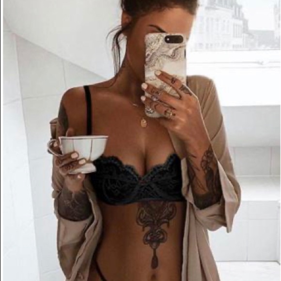 BLACK BLOSSOM BALCONY AND THONG NWOT - Picture 4 of 5